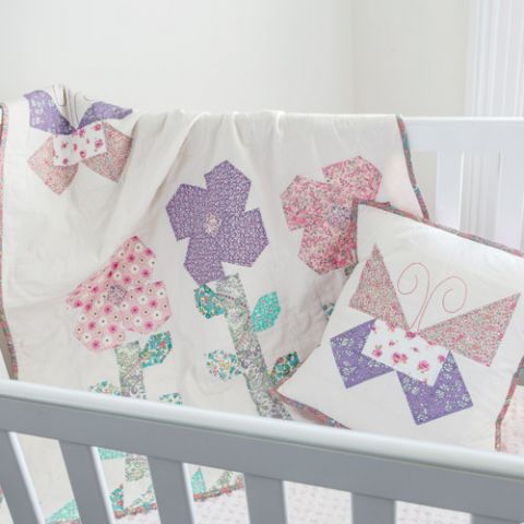 Amity's Garden Cot Quilt And Cushion Set