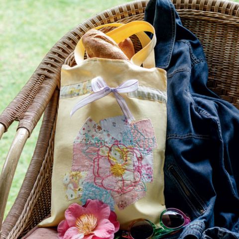 Toting Florals Applique Bag